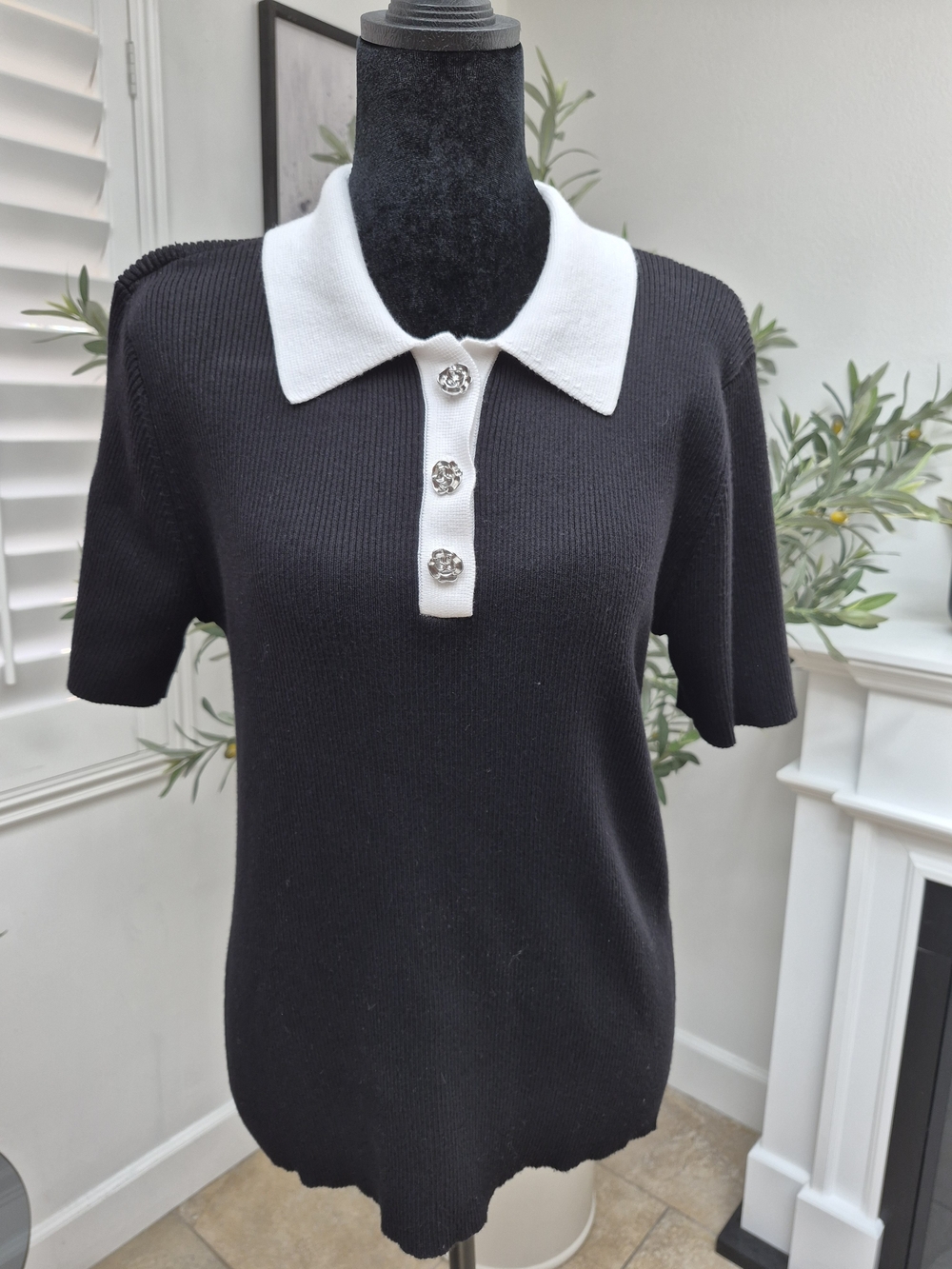 NWOT KARL LAGERFELD Black Polo Knit Top with White Collar and Decorative Buttons